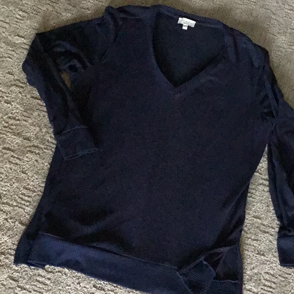 Lucky Brand Navy V-neck soft Sweater Size XL